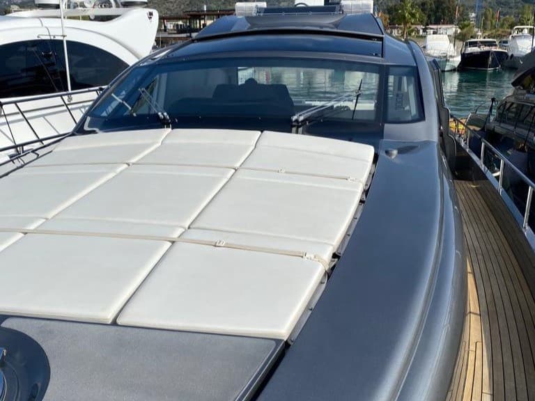 Pershing Pershing 74 - Interior View Pershing Pershing 74 - Interior View