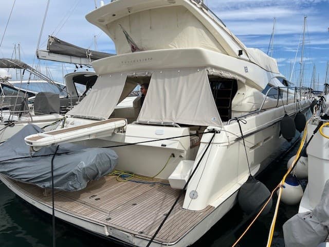 Ferretti Yachts Ferretti 620 d'occasion - détail 1