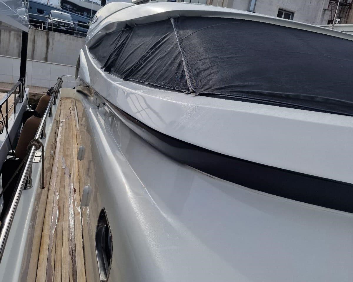 Spertini Alalunga 85 Sport - Detail View 1 Spertini Alalunga 85 Sport - Detail View 1