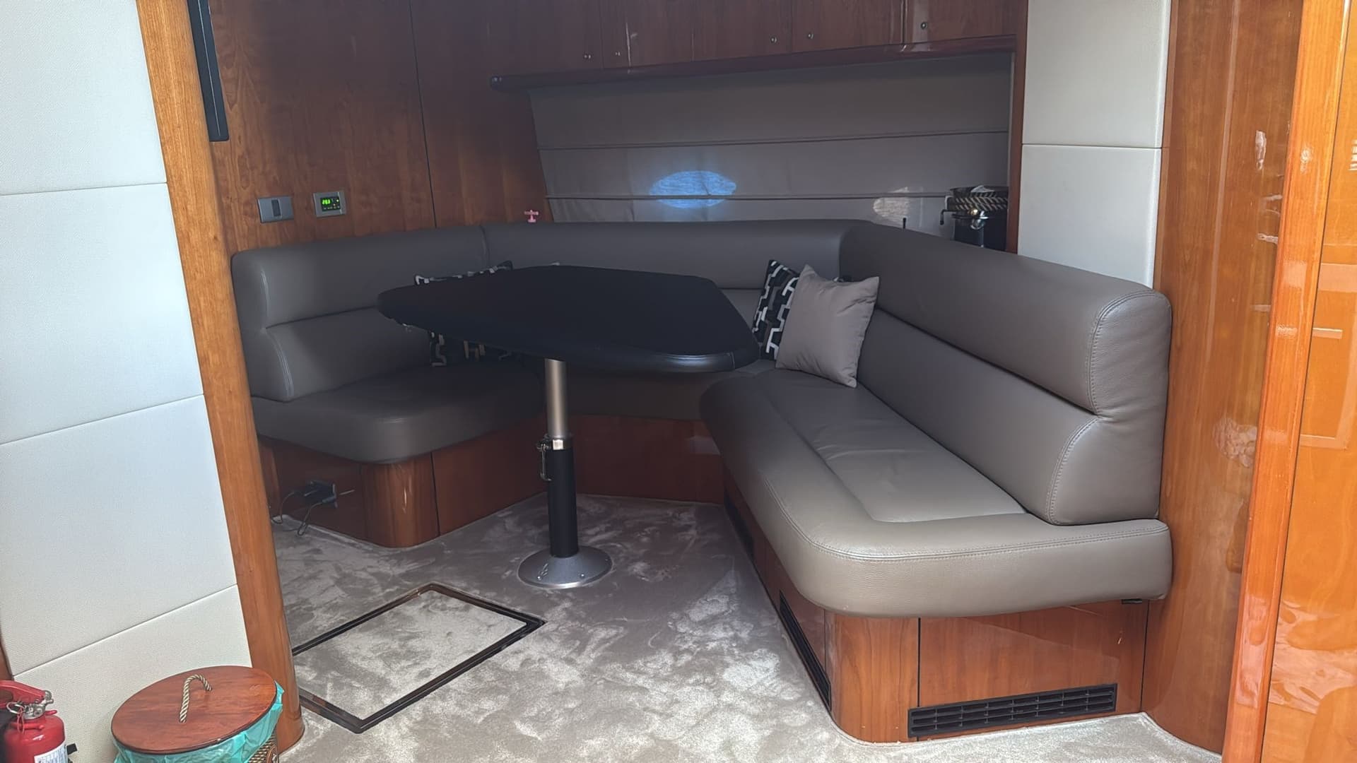 Sunseeker Predator 62 d'occasion - image hero 13