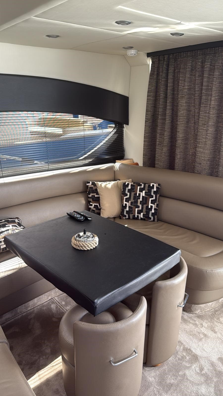 Sunseeker Predator 62 d'occasion - image hero 12