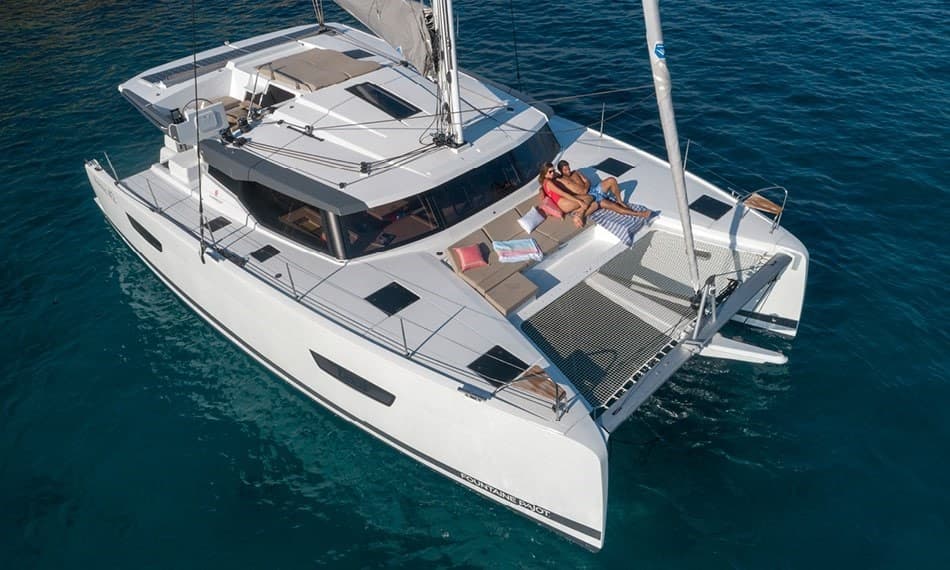Fountaine Pajot Astréa 42 used - detail 1