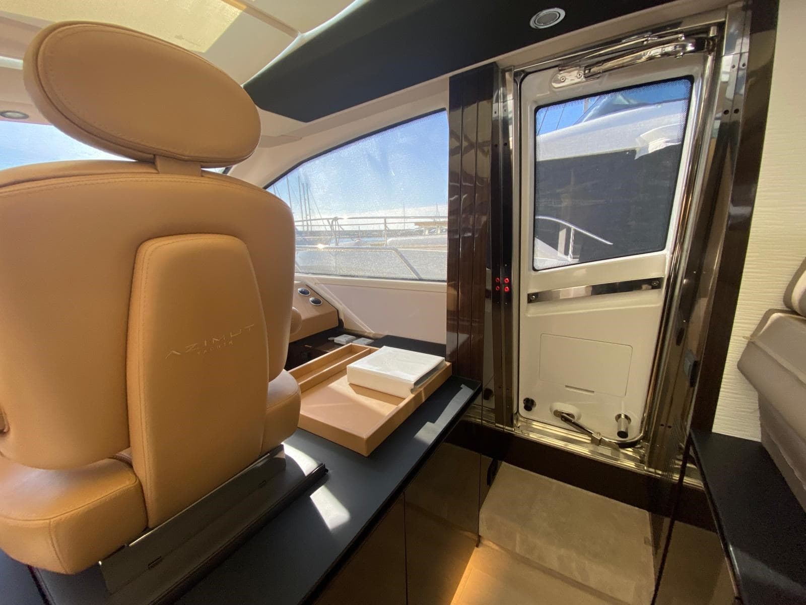 Azimut 77S d'occasion - image hero 13