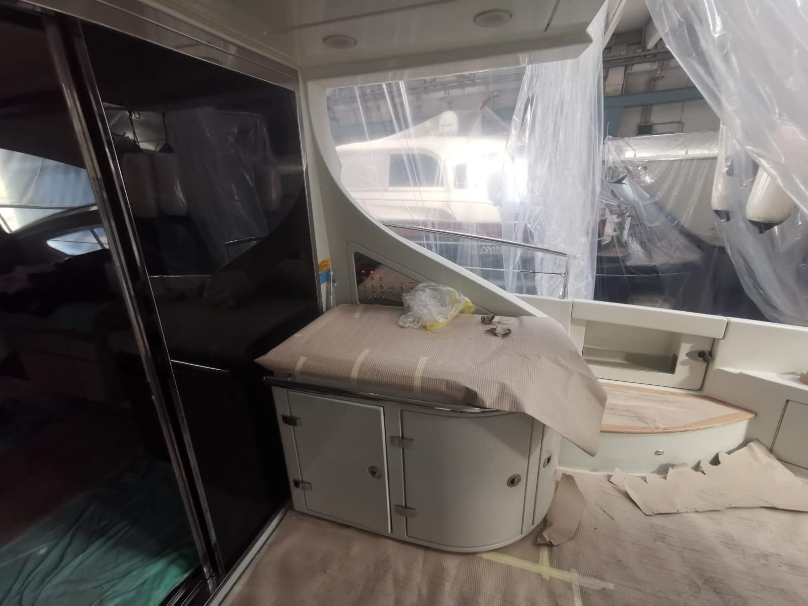 Azimut 62S d'occasion - image hero 10