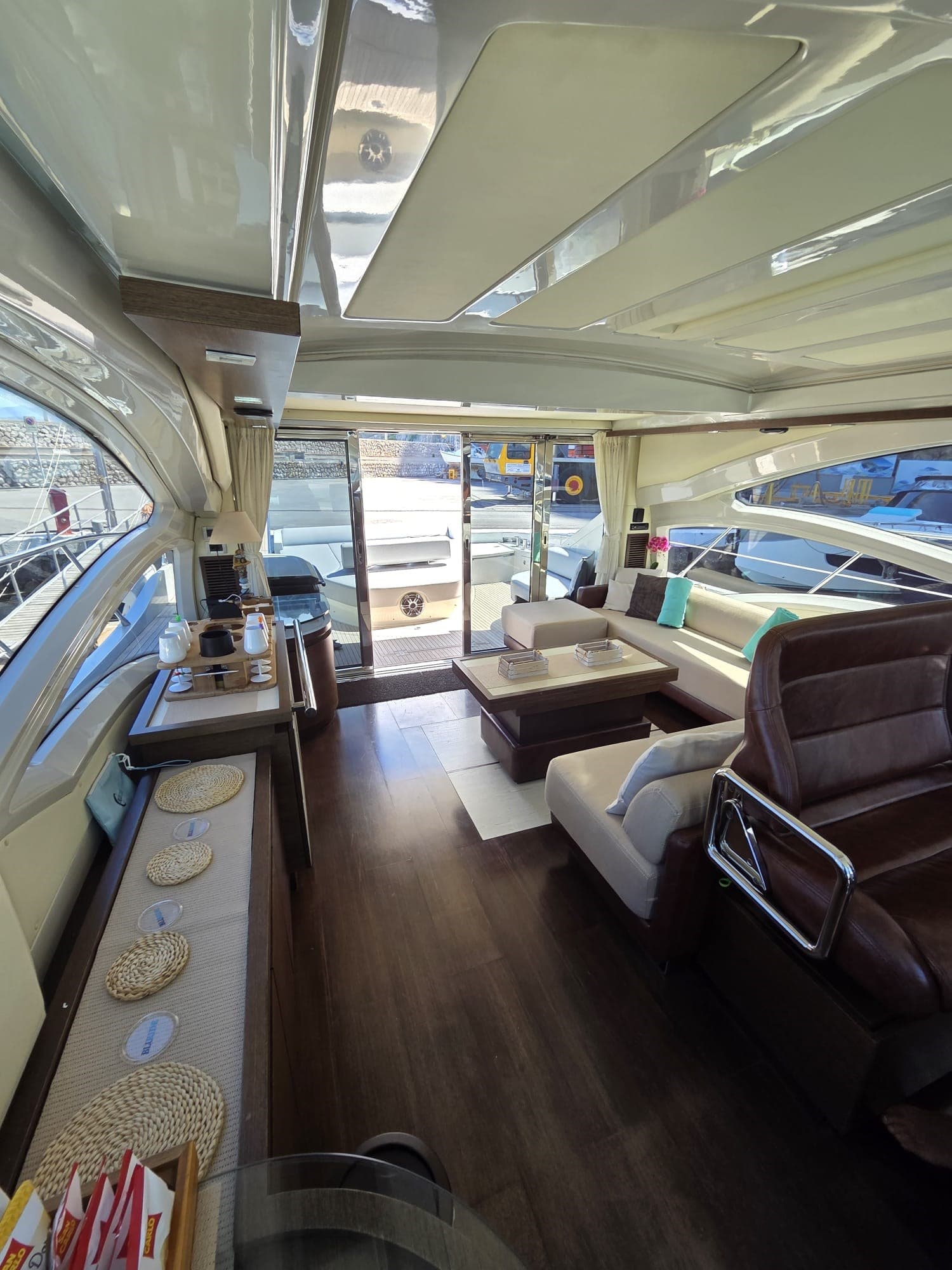 Azimut 62S d'occasion - image hero 12