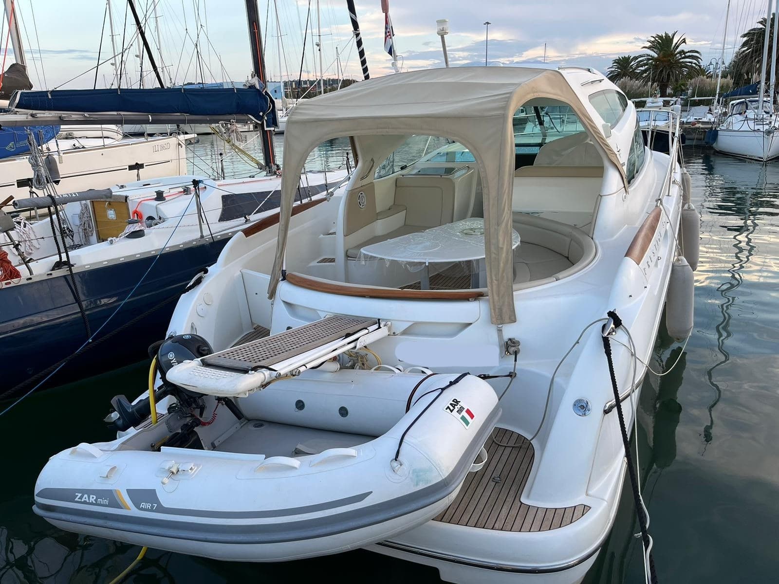 Jeanneau Prestige 34 S used - detail 2
