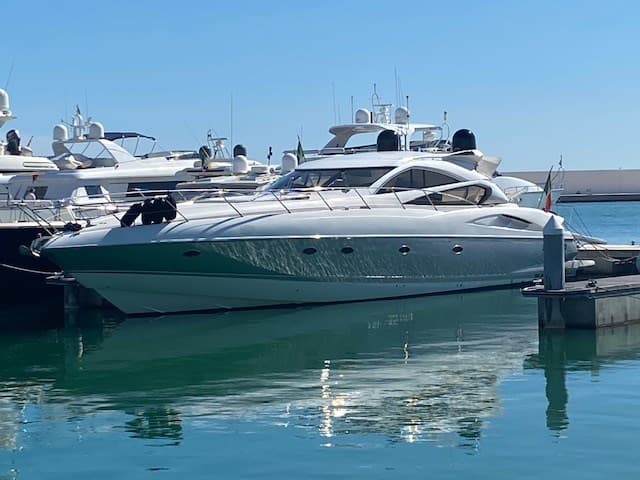 Sunseeker Predator 68 usato - foto hero 2
