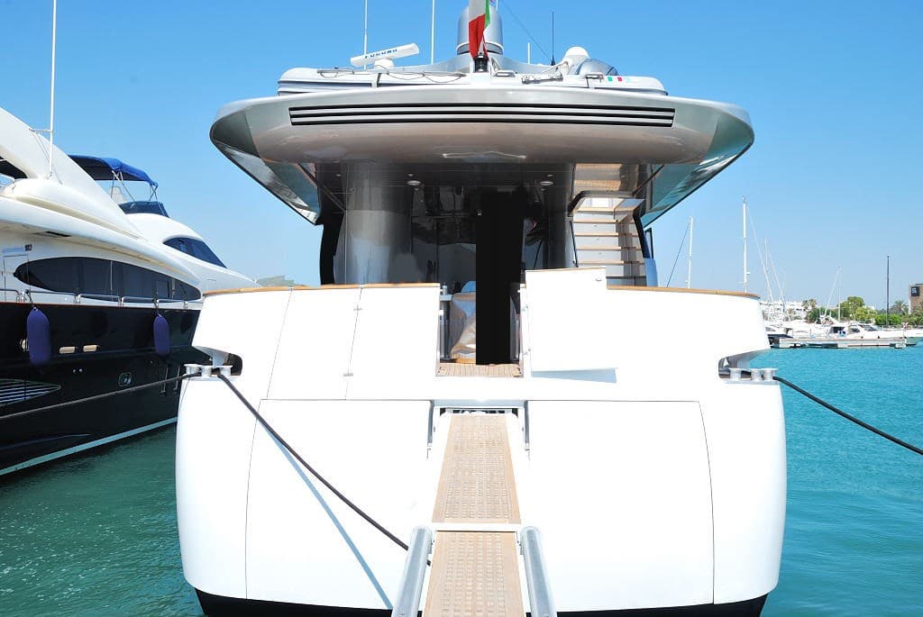 Baglietto 28 M (10179) - Deck View Baglietto 28 M (10179) - Deck View