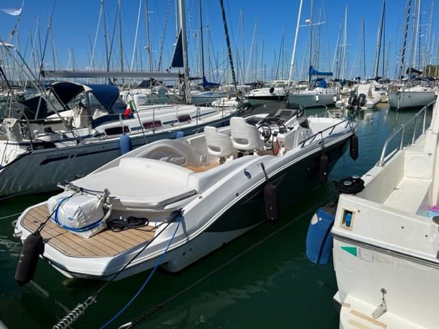 Sessa Marine Key Largo 27 Inboard usato - dettaglio 4