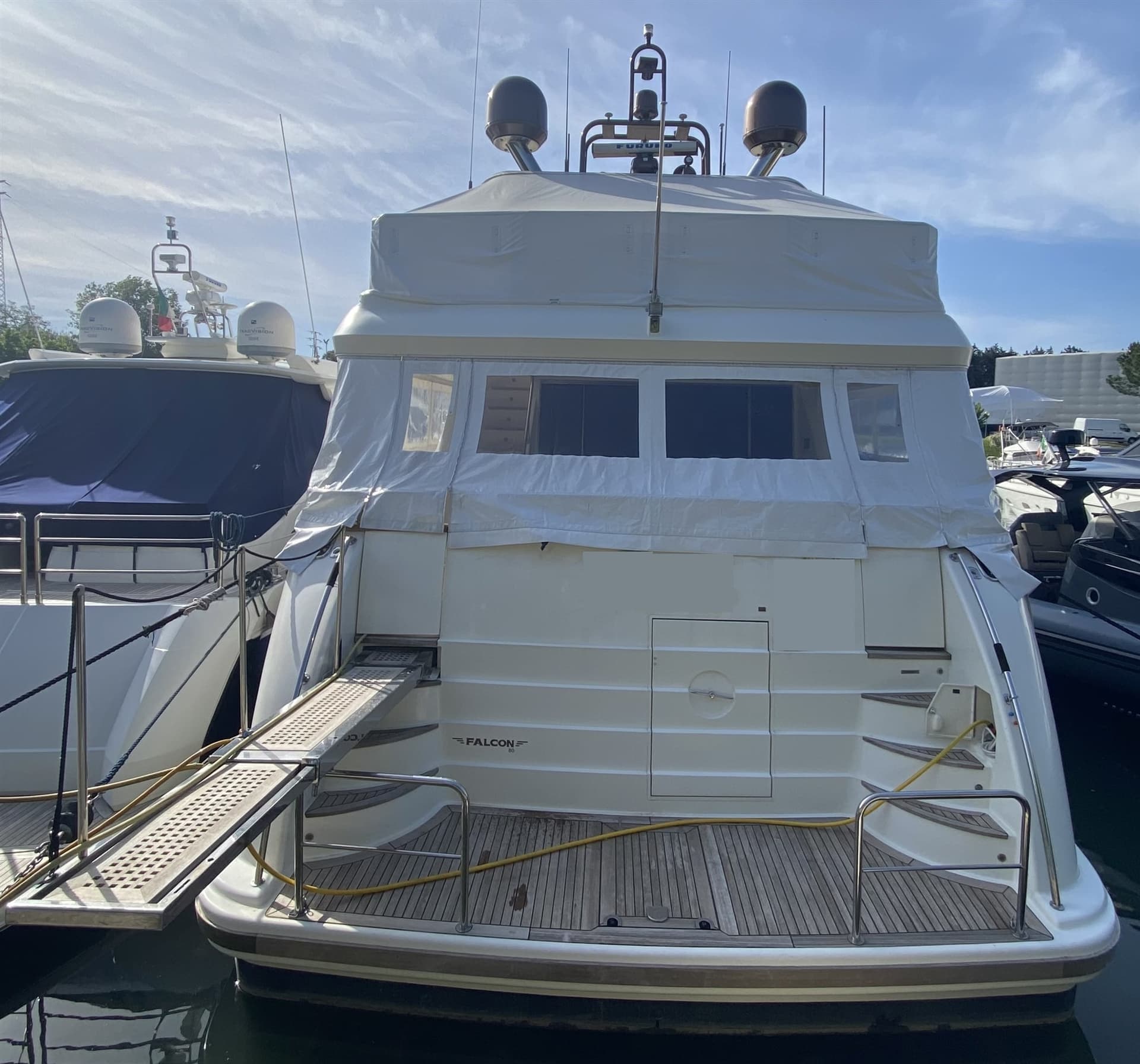 Cantieri Navali Falcon Falcon 80 - Detail View 1 Cantieri Navali Falcon Falcon 80 - Detail View 1