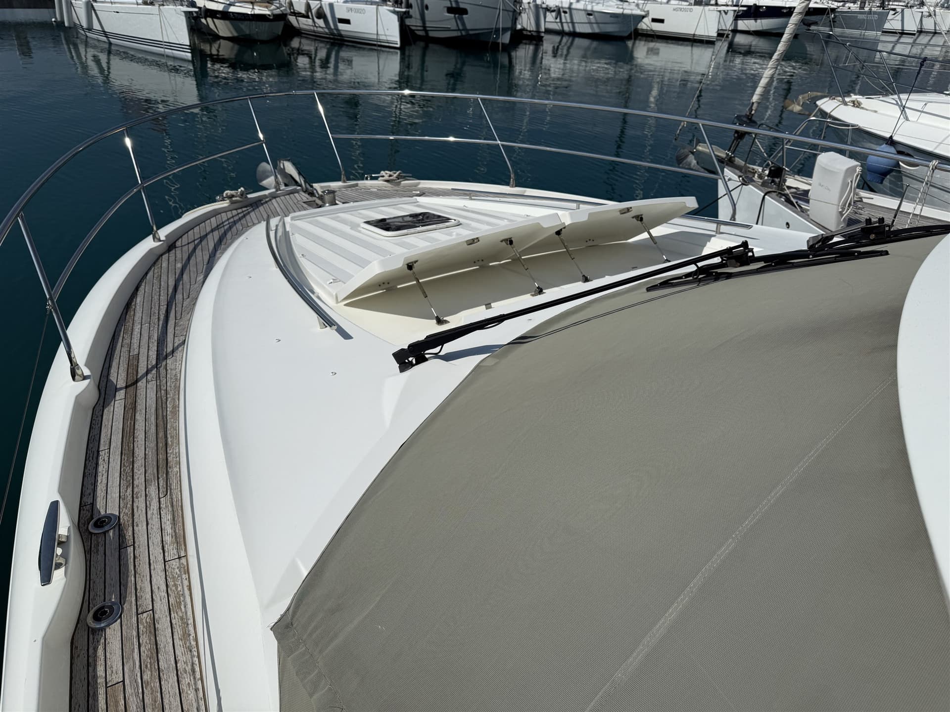 Prestige Prestige 500 - Deck View Prestige Prestige 500 - Deck View