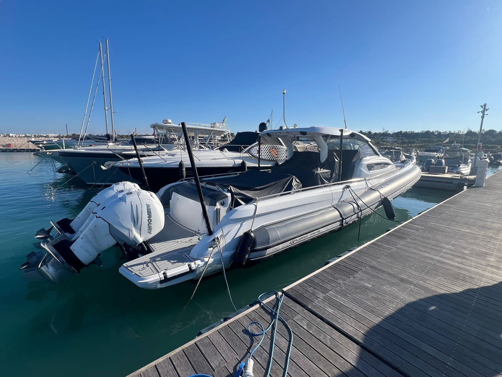 Explosion Marine X 44 usato - dettaglio 2