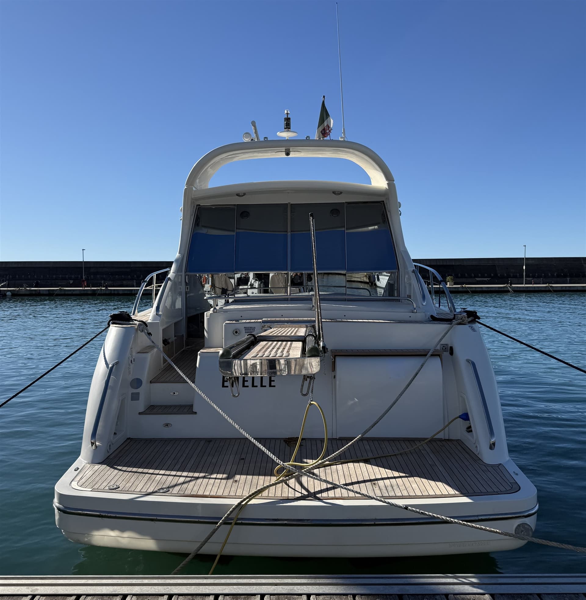 Raffaelli Kubang - Deck View Raffaelli Kubang - Deck View