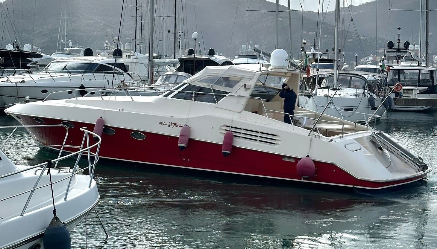 Riva 51 Turborosso - Deck View Riva 51 Turborosso - Deck View