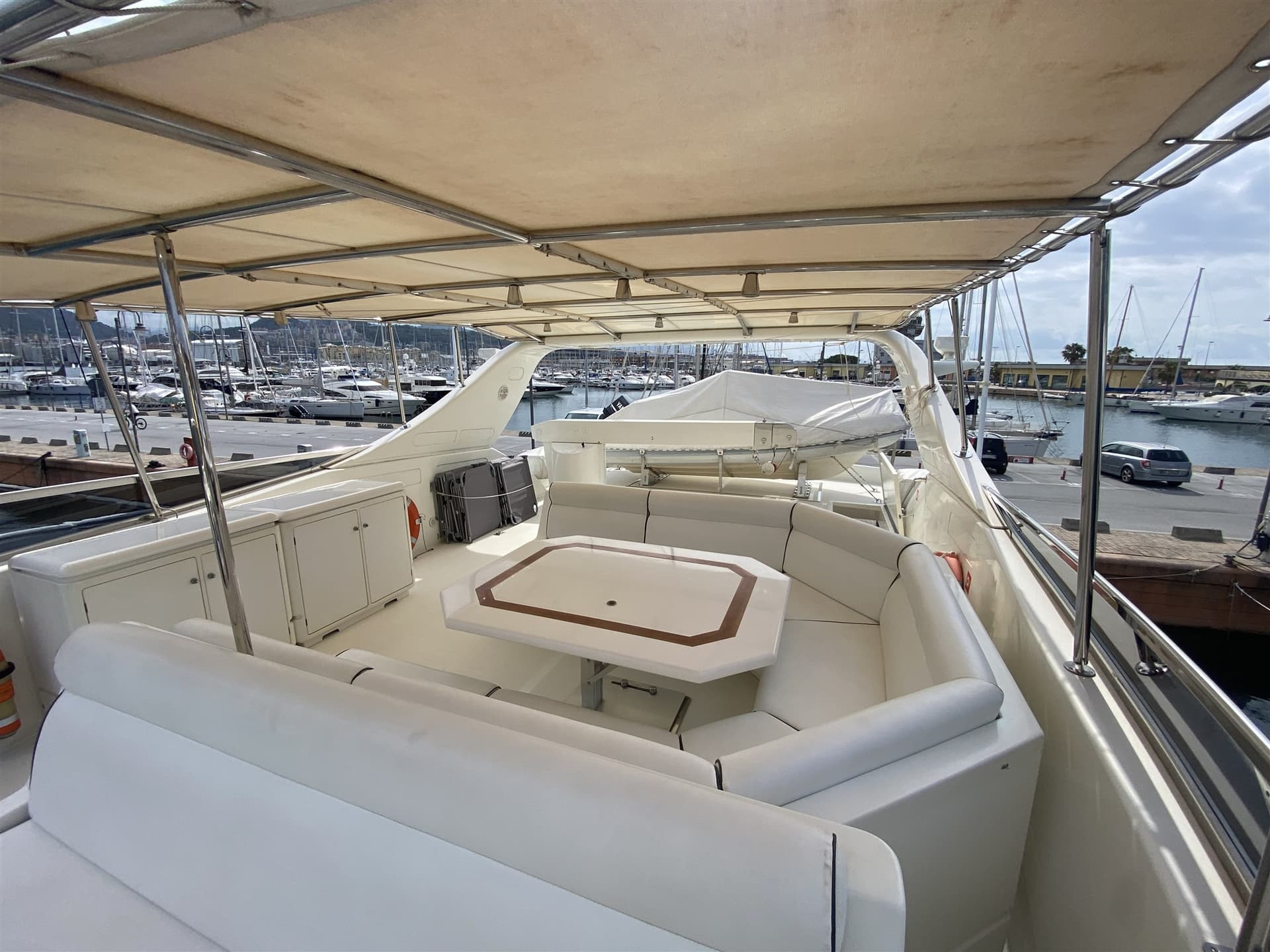 Falcon Yachts 85 gebraucht - Hauptbild 8