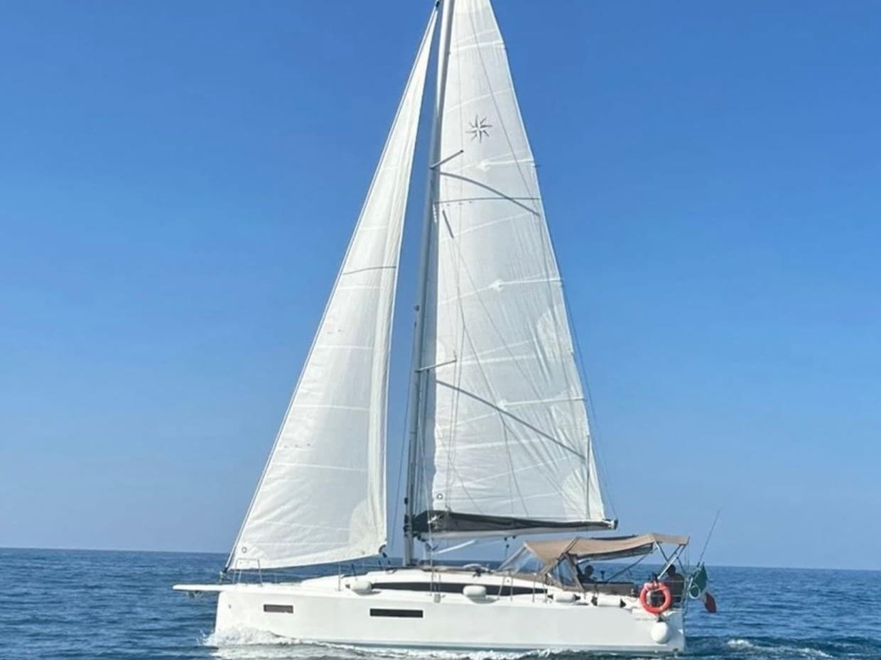Jeanneau Sun Odyssey 380 d'occasion - détail 1