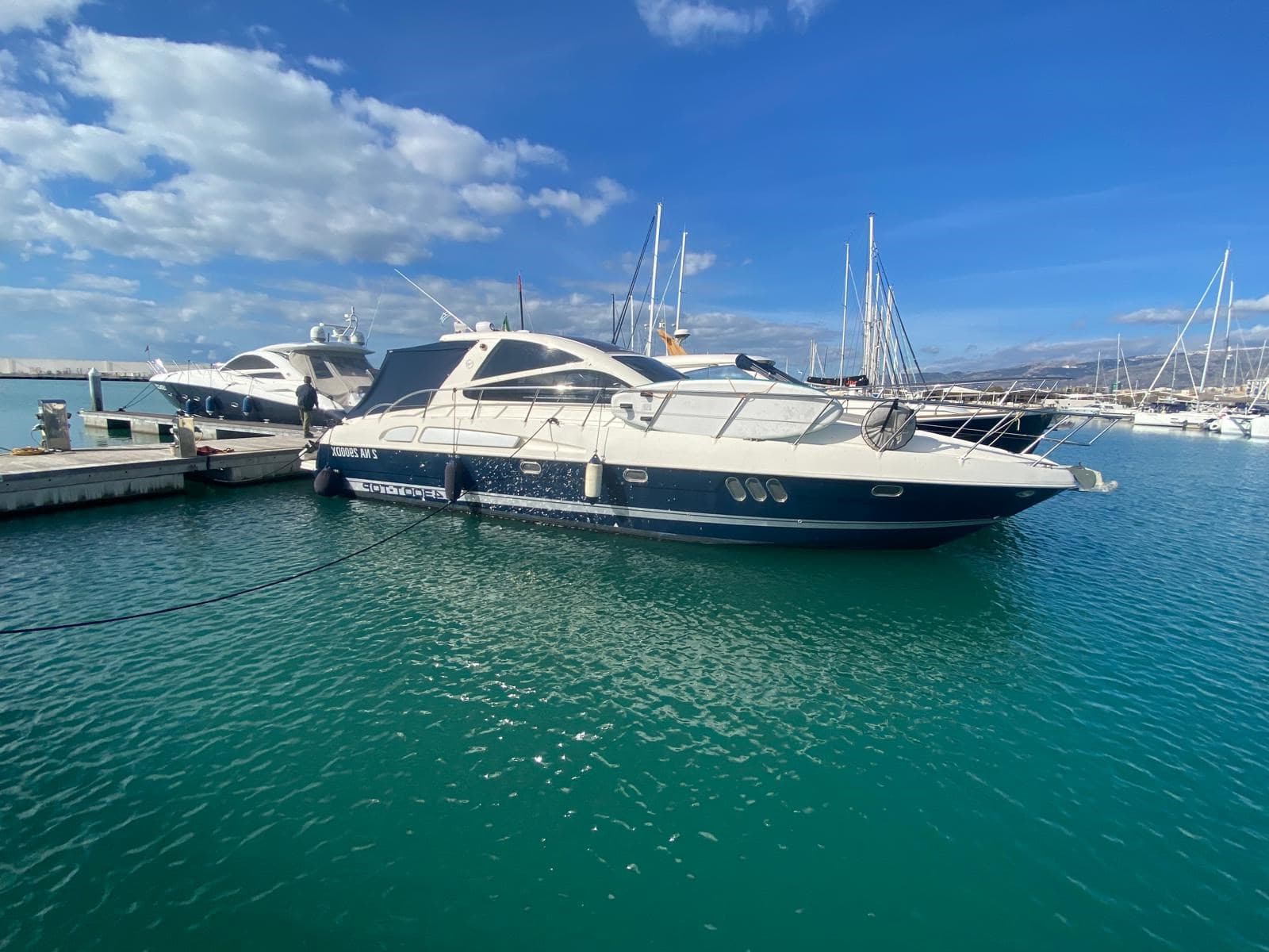 Airon Marine Airon 4300 T-Top - Main View Airon Marine Airon 4300 T-Top - Main View