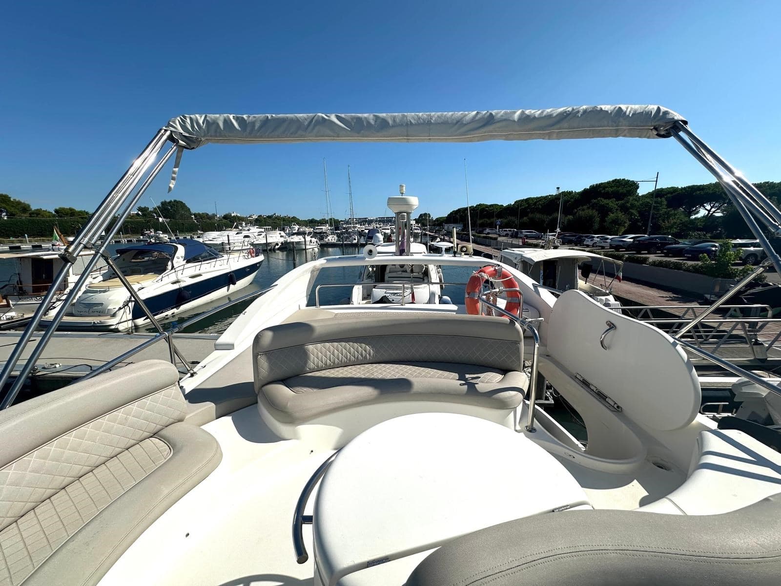 Azimut 46 usato - foto hero 6