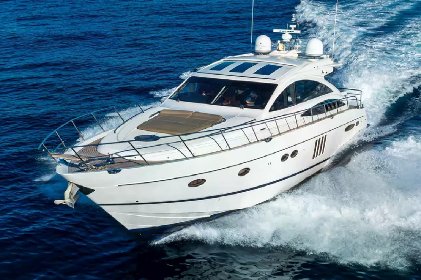 Princess Yachts V65 usato - foto hero 2