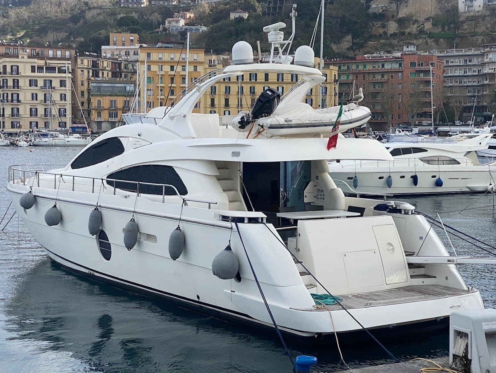 Aicon Aicon 64 Fly - Detail View 1 Aicon Aicon 64 Fly - Detail View 1