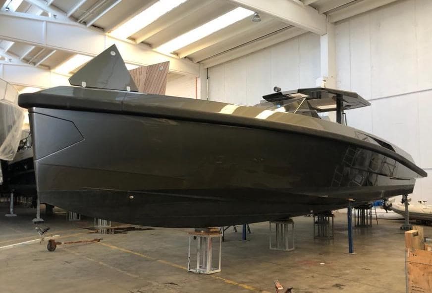 Wally Yachts 48 WALLYTENDER X usato - foto hero 10