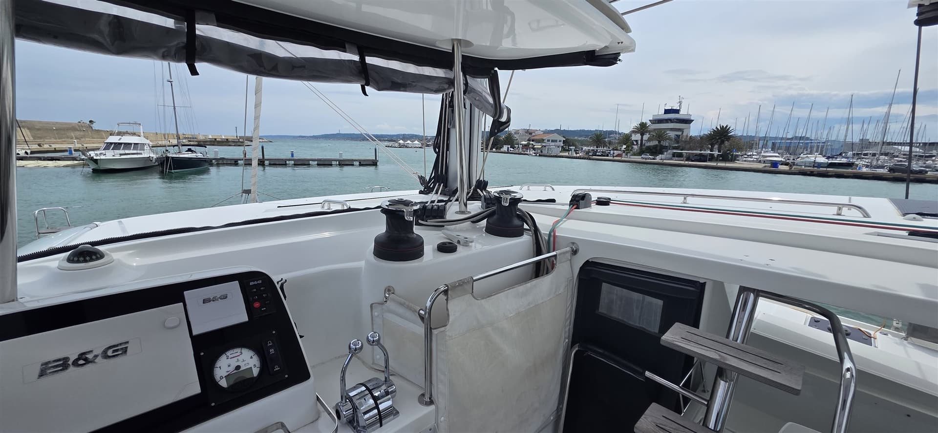 Lagoon 42 d'occasion - image hero 11