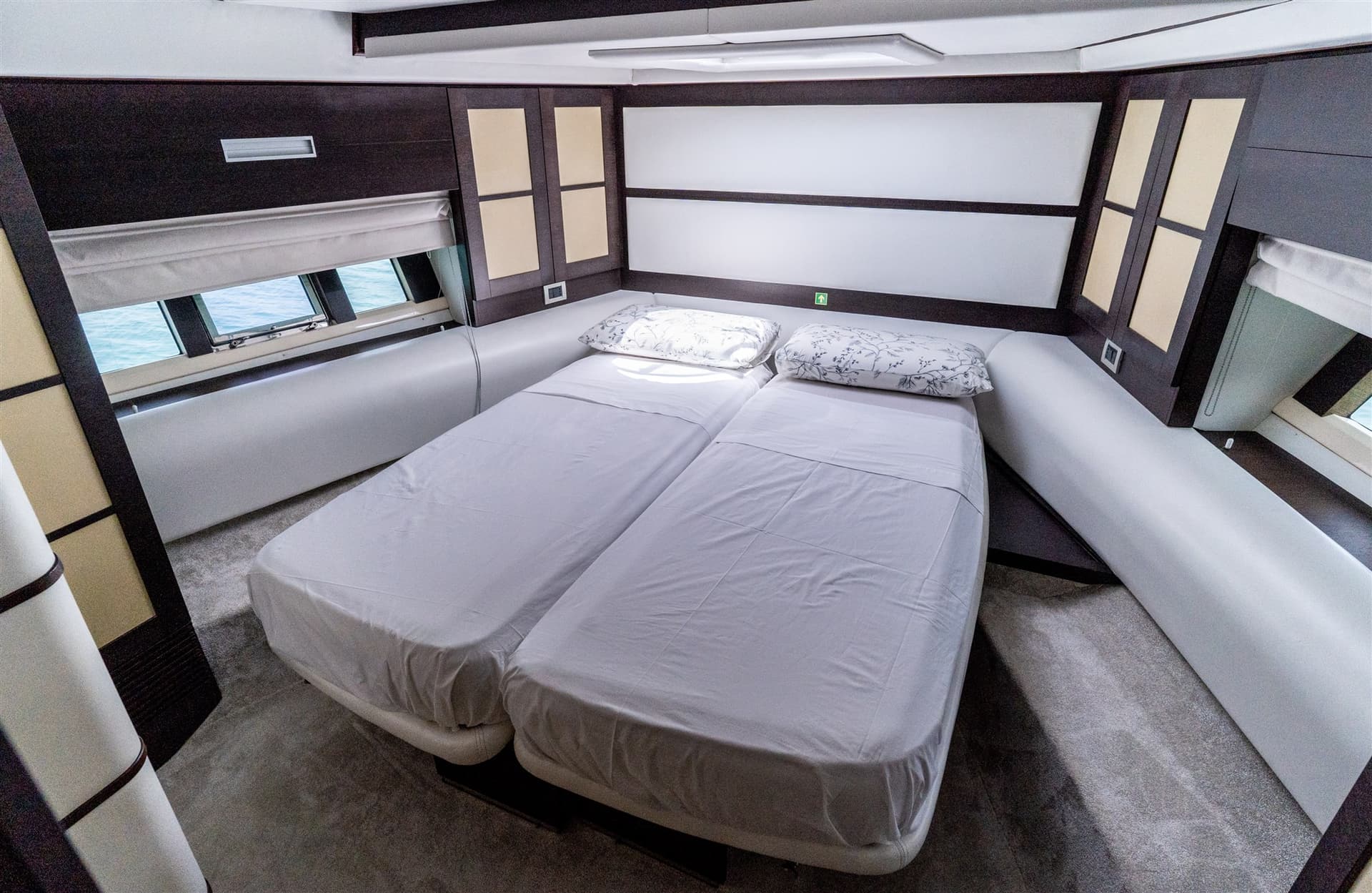 Azimut 62S d'occasion - image hero 20