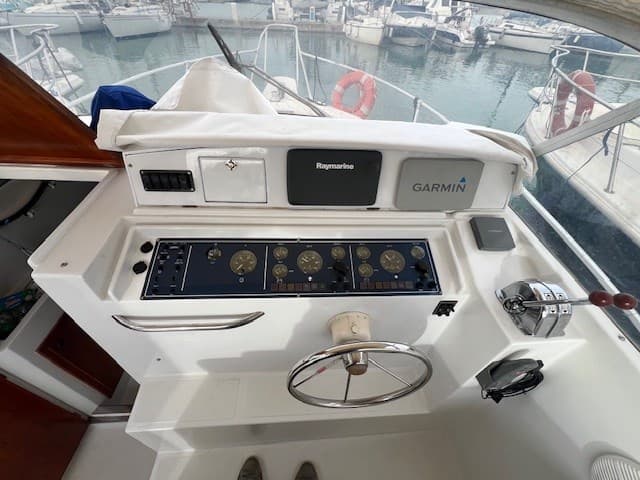 Sette Mari F 27 Open America usato - foto hero 6