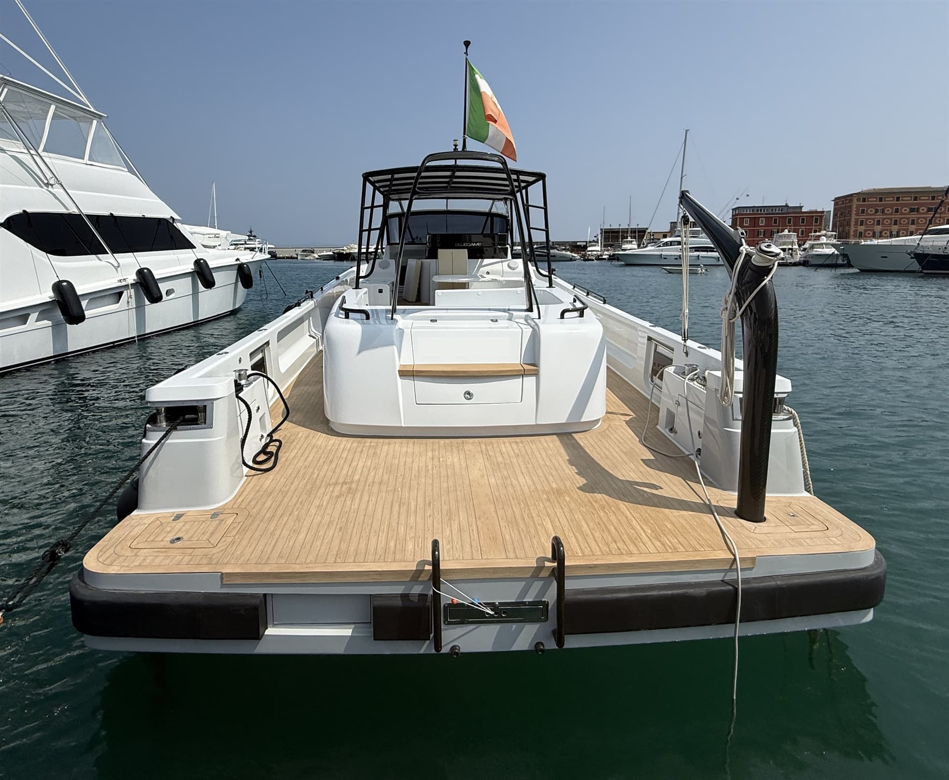 Bluegame Bluegame 47 - Detail View 1 Bluegame Bluegame 47 - Detail View 1