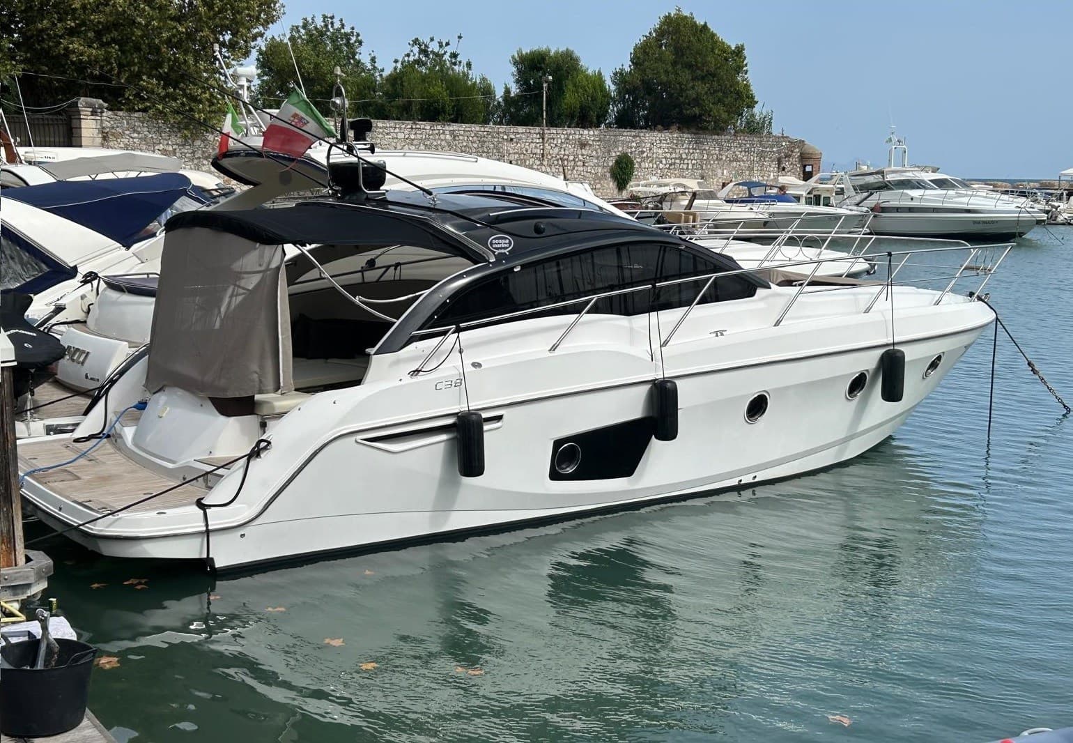 Sessa Marine C38 - Deck View Sessa Marine C38 - Deck View