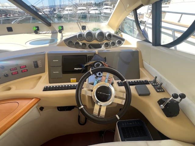 Azimut 50 Flybridge usato - foto hero 7