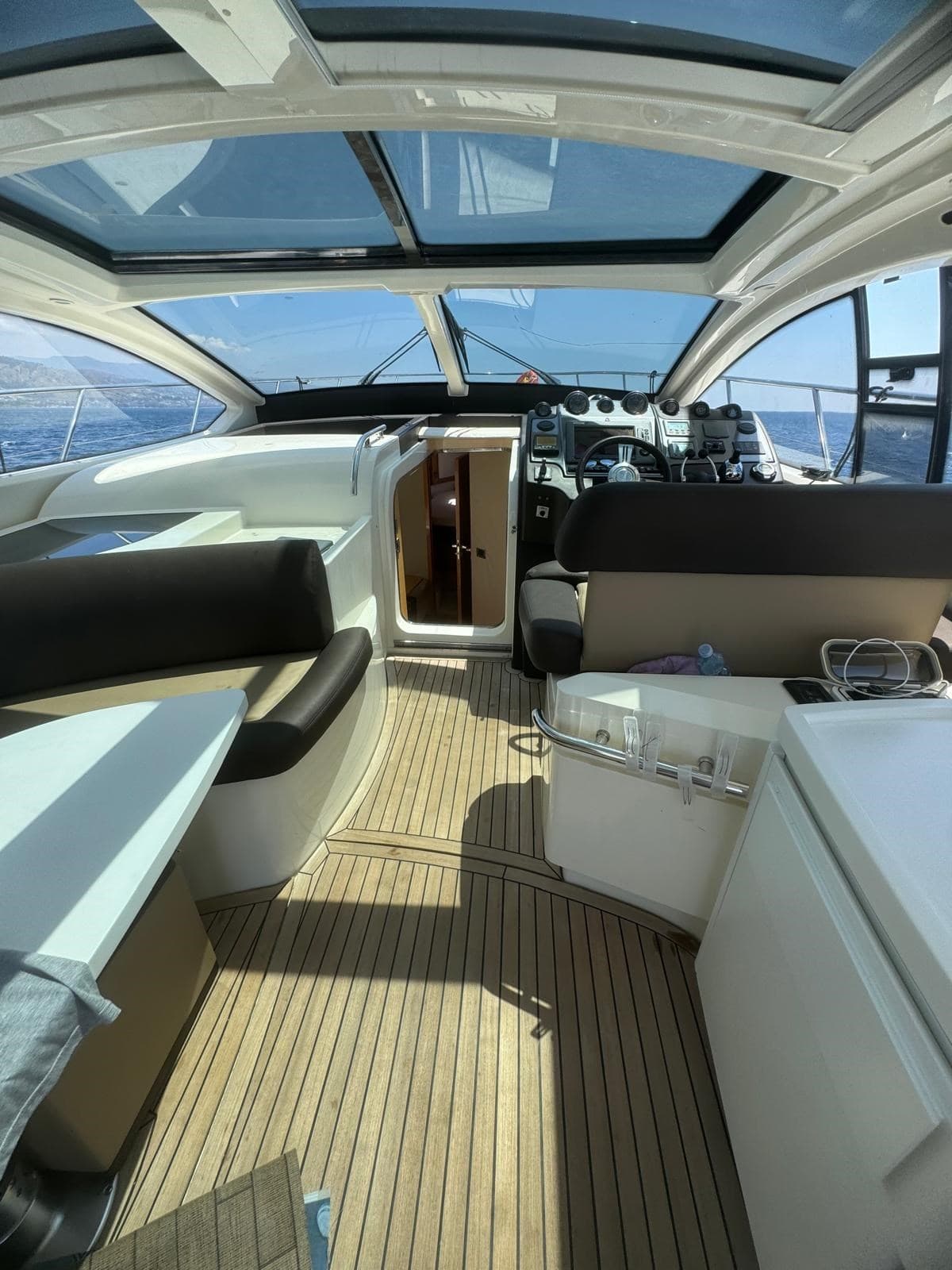 Atlantis Atlantis 50x4 - Deck View Atlantis Atlantis 50x4 - Deck View