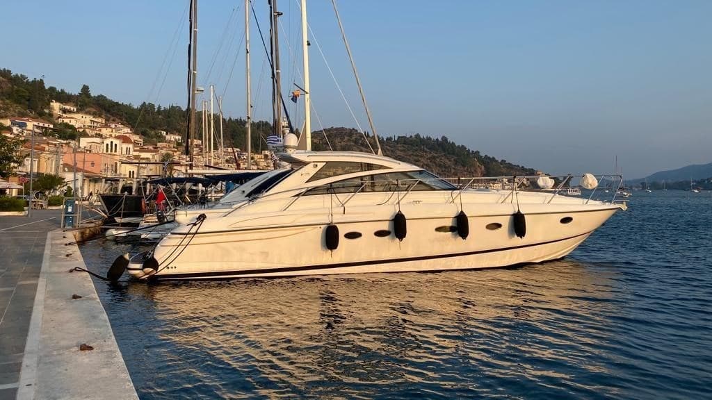 Princess Yachts V 48 used - detail 1