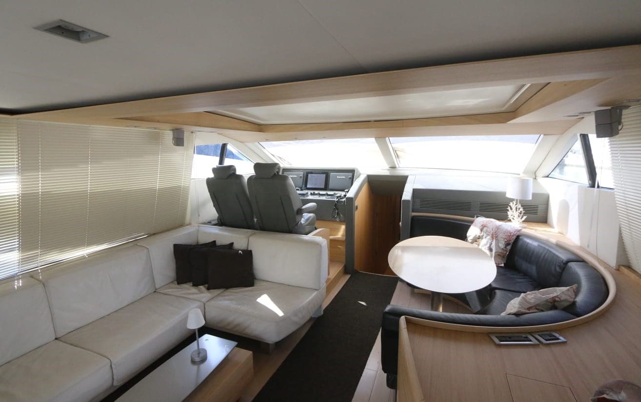 Uniesse Marine UNIESSE 75 HT usato - foto hero 9