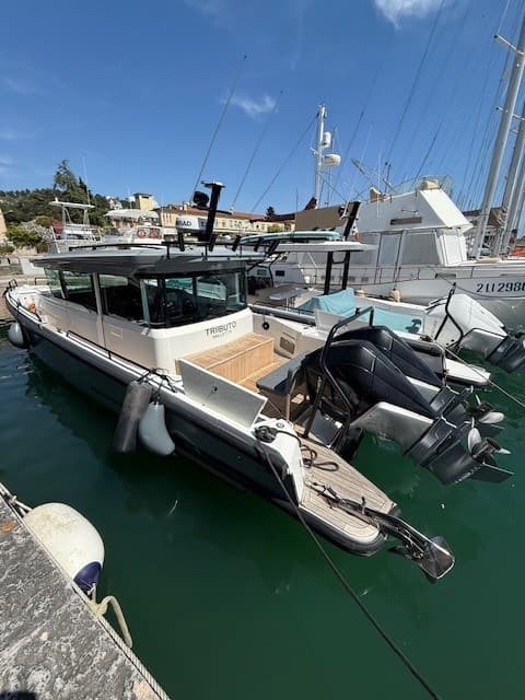 Axopar 37 XC Cross Cabin usato - foto hero 17