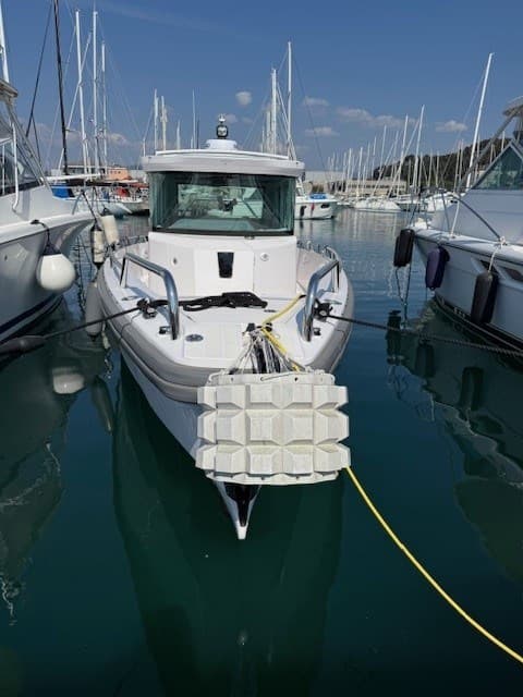 Axopar 28 Cross Cabin d'occasion - détail 2