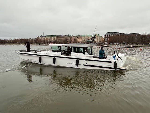 Axopar 38 Cross Cabin usato - dettaglio 1