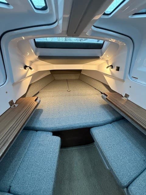 Axopar 38 Cross Cabin gebraucht - Hauptbild 11