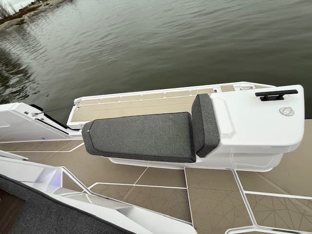 Axopar 38 Cross Cabin used - hero image 21