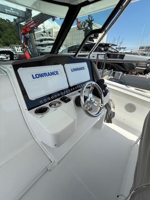 Bertram Yacht 39 cc usato - foto hero 10