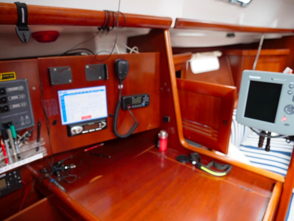 Beneteau Oceanis Clipper 393 usato - foto hero 11