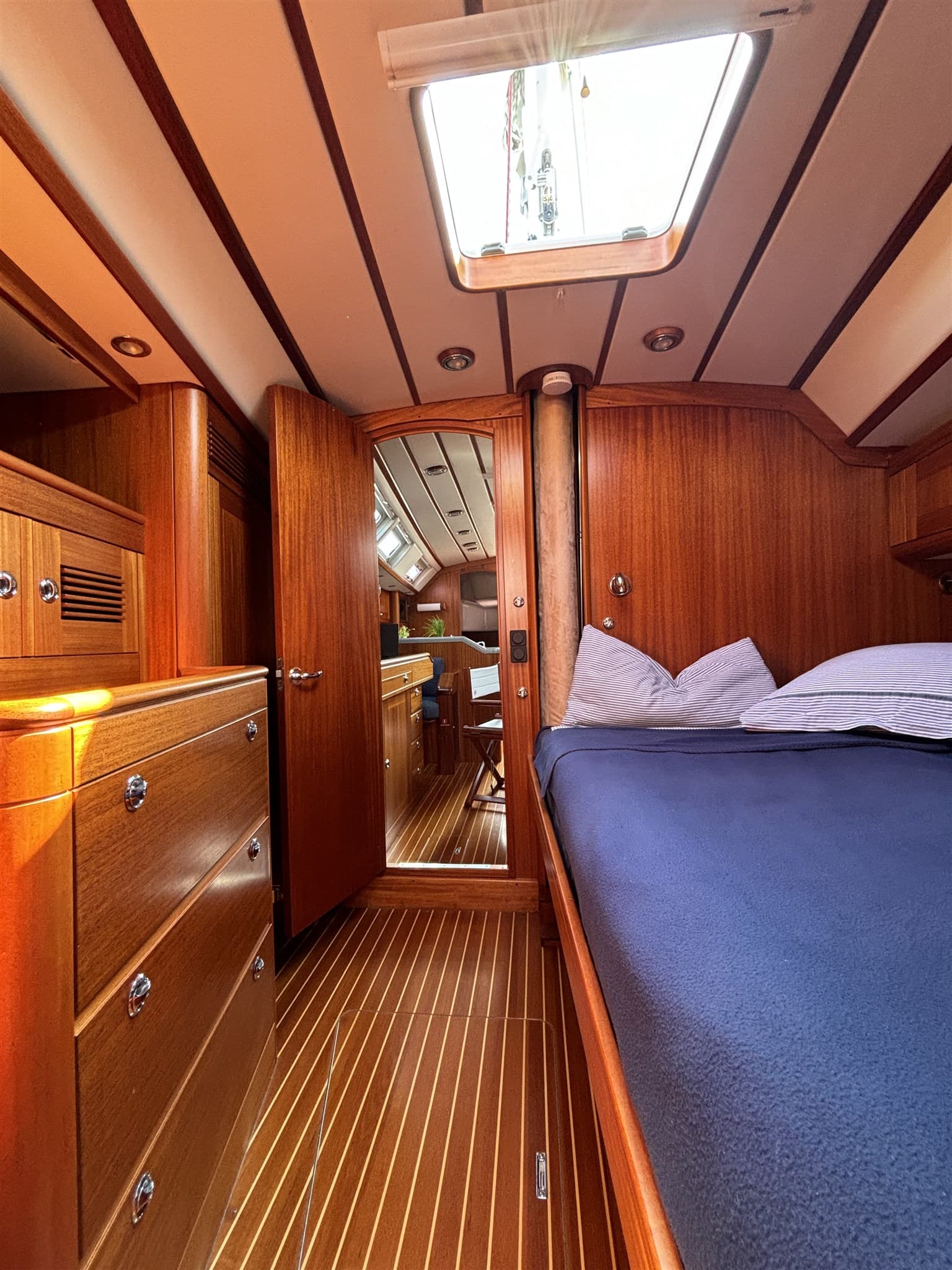 Sweden Yachts 45 usato - foto hero 21