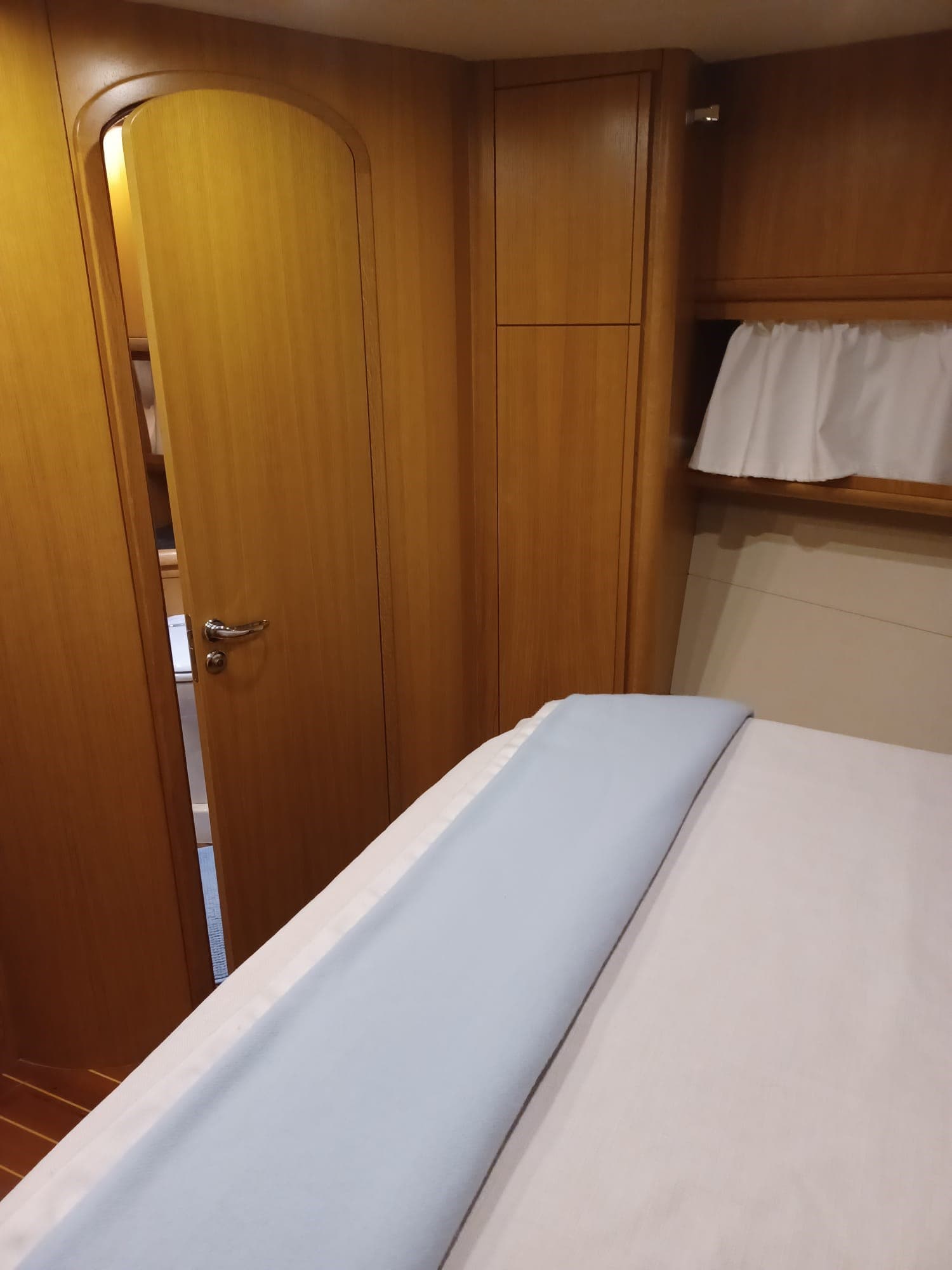 Cantieri Estensi Goldstar 420 used - hero image 12