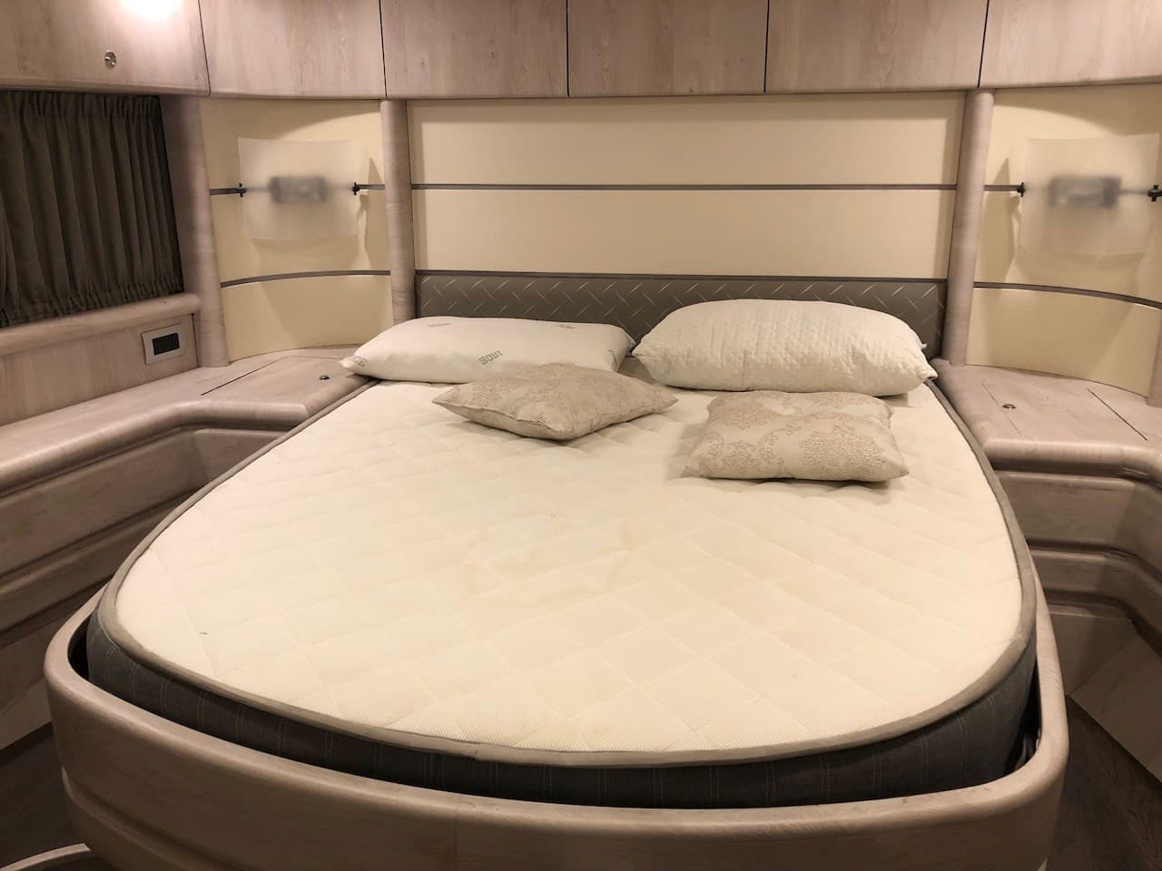 Cantieri di Baia 63 Azzurra usato - foto hero 9