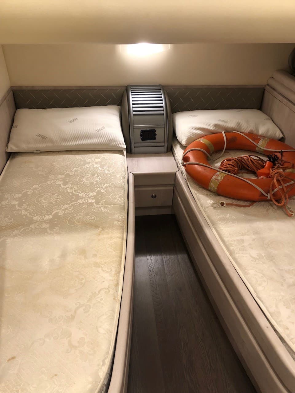 Cantieri di Baia 63 Azzurra usato - foto hero 11