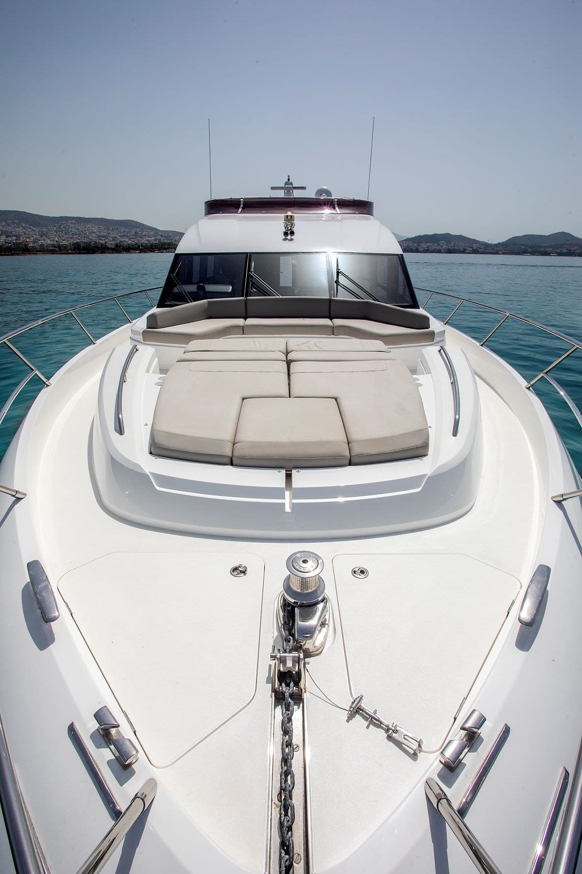 Princess Yachts F70 - Deck View Princess Yachts F70 - Deck View