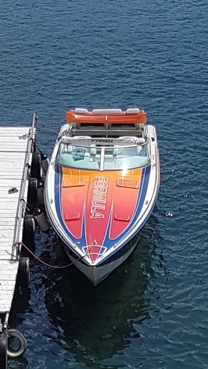 Formula 353 Fastech - Interior View Formula 353 Fastech - Interior View