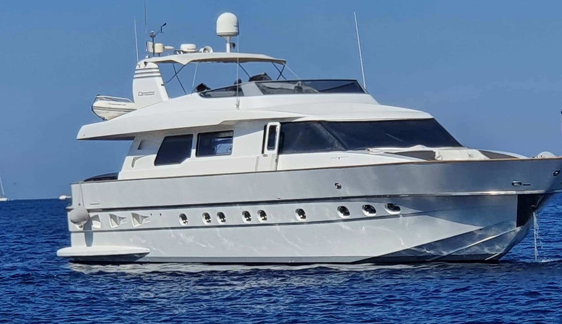 Canados Canados 24 - Detail View 1 Canados Canados 24 - Detail View 1