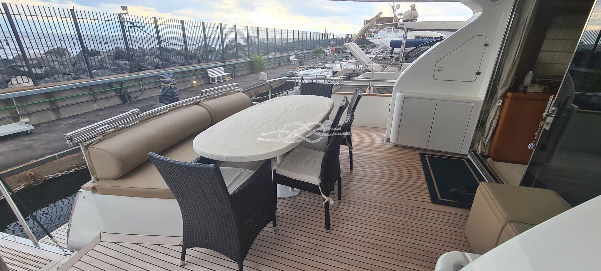 Spertini Alalunga 72 - Interior View Spertini Alalunga 72 - Interior View