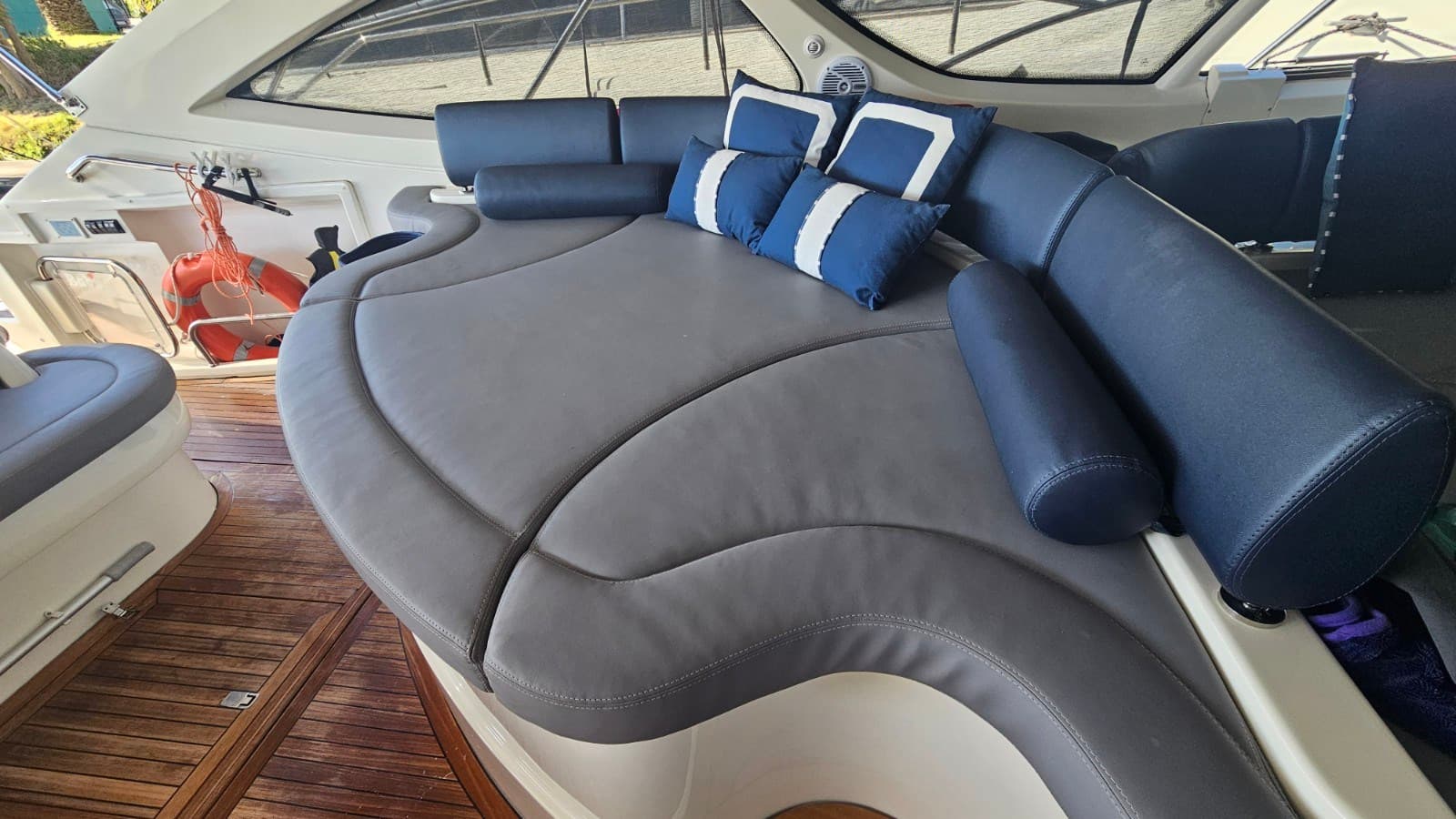 Atlantis Atlantis 55 - Deck View Atlantis Atlantis 55 - Deck View